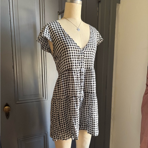 Urban Outfitters Rio gingham romper - Picture 9 of 10